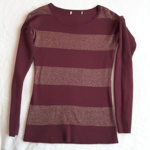 5 for $25 Banana republic burgundy gold striped sweater